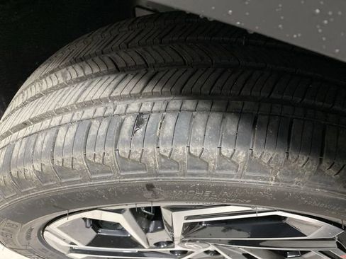 New 2025 Hyundai Tucson Limited image 39