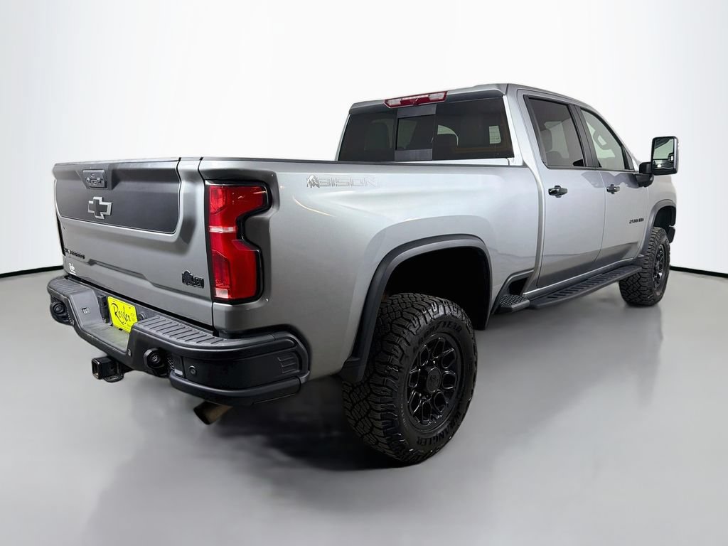 Used 2024 Chevrolet Silverado 2500 ZR2 w/ ZR2 Bison Edition AWD/4WD image 6