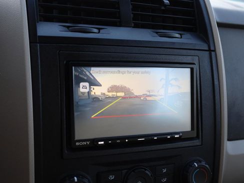 Used 2011 Ford Escape XLS w/ 101A Rapid Spec Order Code image 10