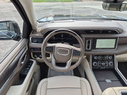 Certified 2023 GMC Yukon Denali w/ Denali Reserve Package RWD image 21
