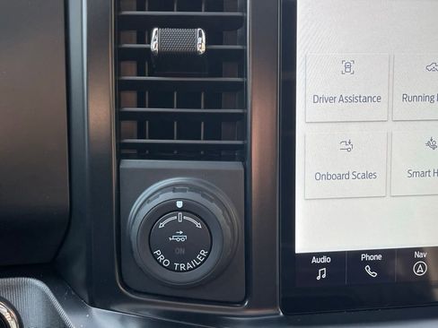 Used 2026 Ford F350 Platinum w/ FX4 Off-Road Package image 47