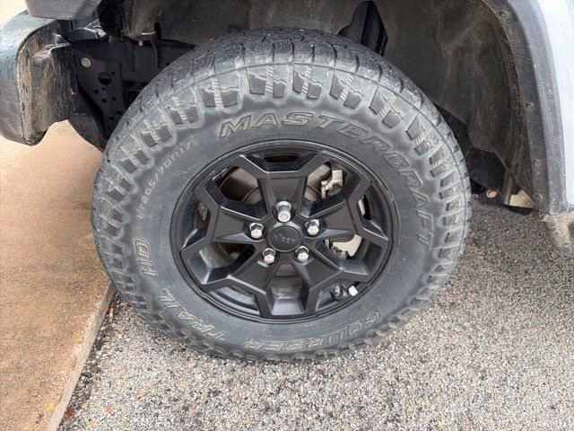 Used 2021 Jeep Gladiator Sport AWD/4WD image 15