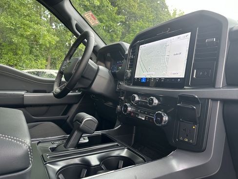 New 2025 Ford F150 XLT w/ Equipment Group 302A MID image 34