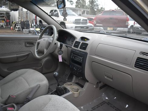 Used 2005 Kia Rio Sedan image 12
