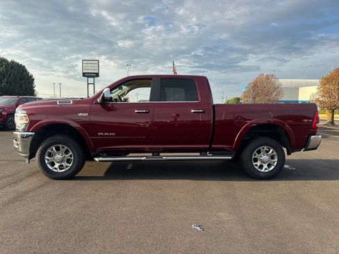 Used 2022 RAM 2500 Laramie AWD/4WD image 3