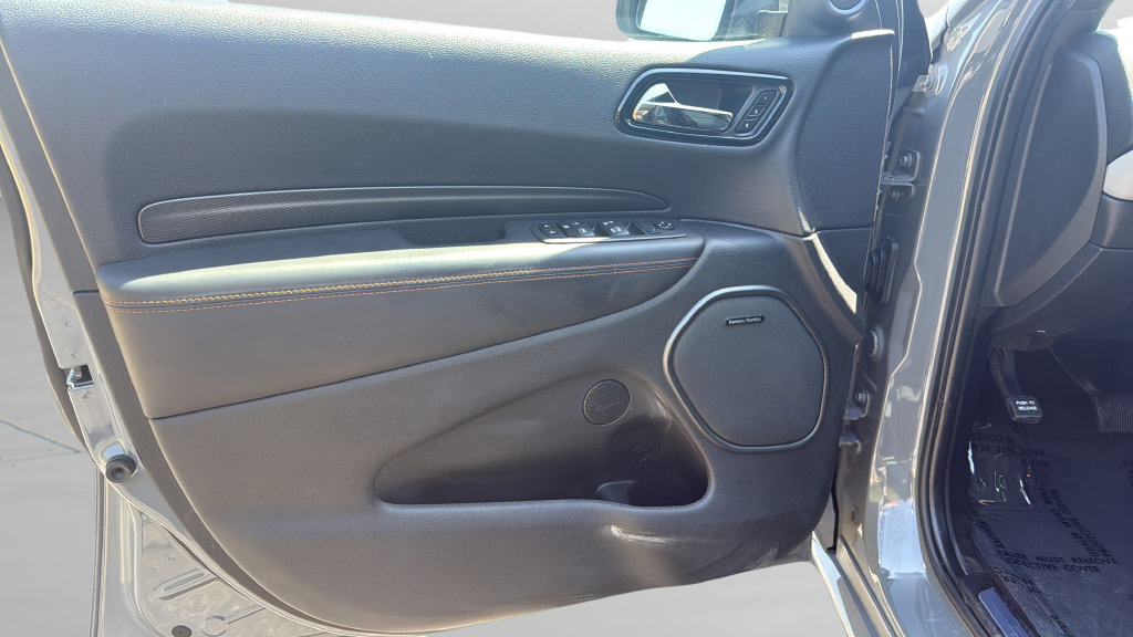 Used 2021 Dodge Durango R/T w/ Technology Group RWD image 29