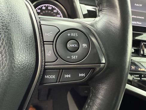 Used 2024 Toyota Camry SE w/ Convenience Package FWD image 13