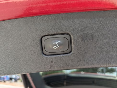 Used 2024 Ford Edge ST-Line image 10