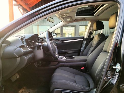 Used 2018 Honda Civic EX-T image 17