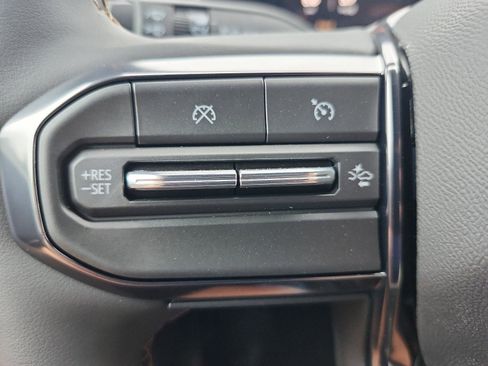 New 2026 GMC Canyon AT4 w/ Technology Plus Package image 18