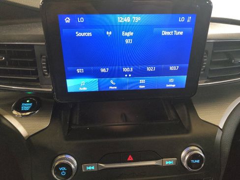 Used 2020 Ford Explorer XLT w/ Equipment Group 202A RWD image 25