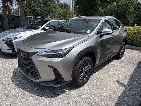 Certified 2025 Lexus NX 250 FWD w/ Accessory Package (Z1) image 2