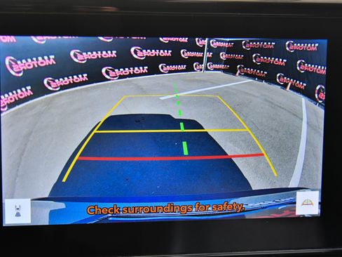 Used 2023 Toyota RAV4 XLE Premium FWD image 19