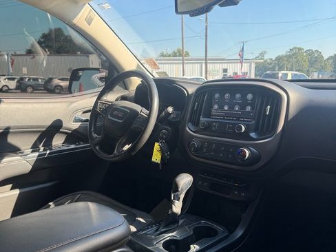 Used 2022 GMC Canyon AT4 image 9