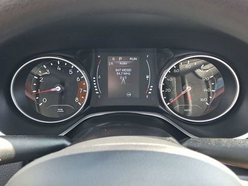 Used 2021 Jeep Compass Sport image 20