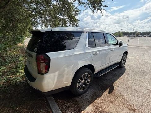 Used 2021 Chevrolet Tahoe LT w/ LT Signature Package RWD image 8
