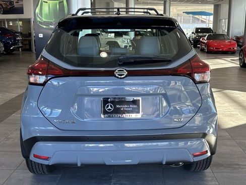 Used 2021 Nissan Kicks SR w/ SR Premium Package image 4