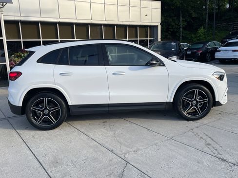 Used 2025 Mercedes-Benz GLA 250 GLA 250 SUV image 5
