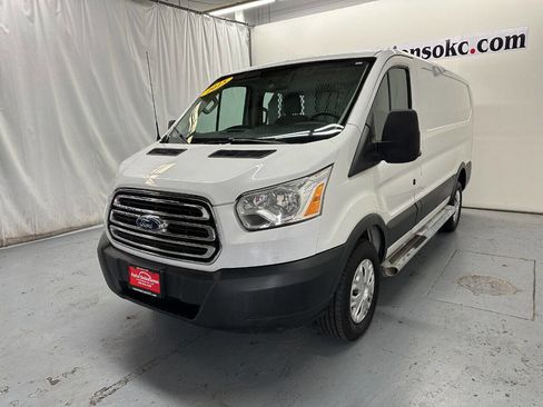 Used 2015 Ford Transit 250 130 Low Roof w/ Exterior Upgrade Package image 3