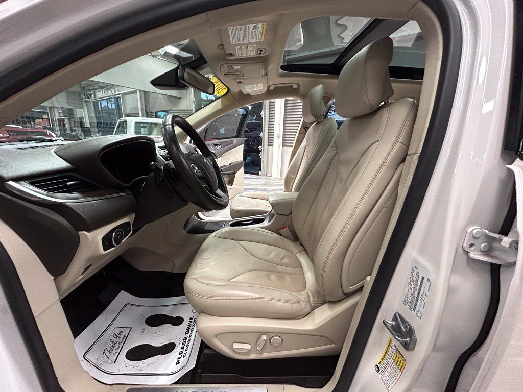 Used 2018 Lincoln MKC Reserve FWD image 55