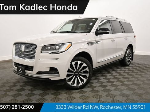 Used 2023 Lincoln Navigator Reserve w/ Equipment Group 201A AWD/4WD image 1