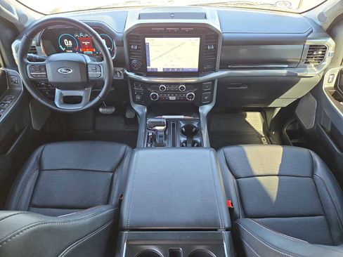 Used 2023 Ford F150 Lariat w/ Trailer Tow Package image 17