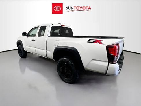 Used 2022 Toyota Tacoma SR w/ SX Package image 6