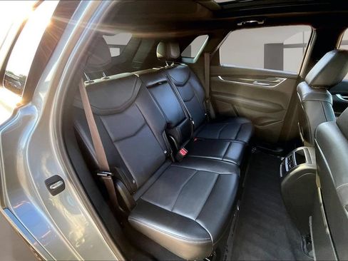 Used 2022 Cadillac XT5 Premium Luxury FWD image 29