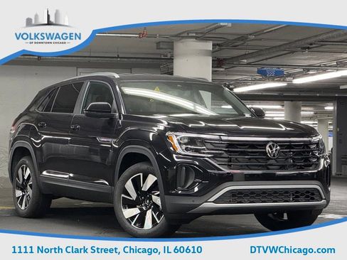 New 2026 Volkswagen Atlas Cross Sport SE image 2