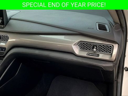 Used 2024 Acura Integra image 26