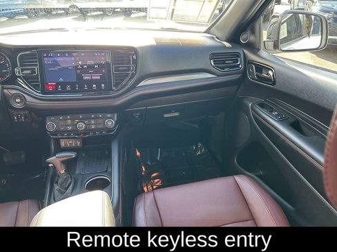 Used 2025 Dodge Durango GT image 11