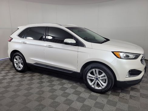 Used 2019 Ford Edge SEL w/ Equipment Group 201A FWD image 11