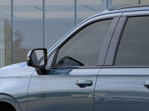 New 2026 Cadillac Escalade ESV Platinum Sport w/ LPO, ONYX Package AWD/4WD image 12