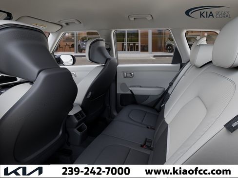 New 2027 Kia Seltos EX FWD image 18