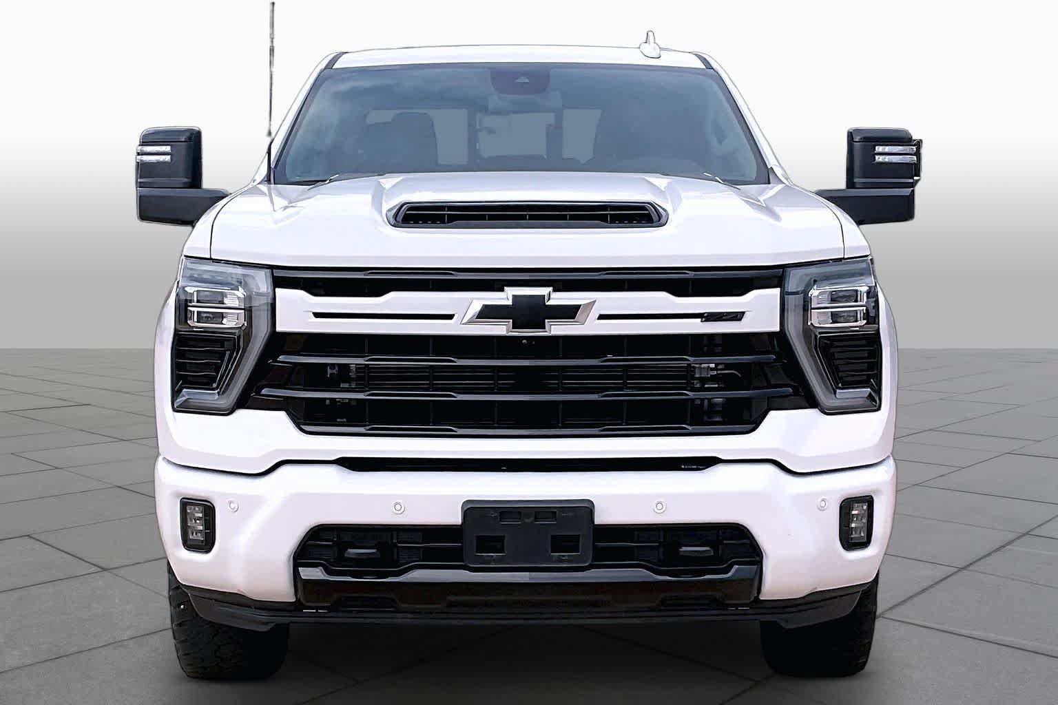 Certified 2024 Chevrolet Silverado 2500 LTZ w/ LTZ Plus Package AWD/4WD image 5