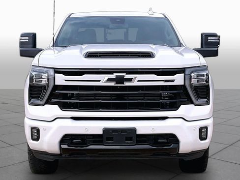 Used 2024 Chevrolet Silverado 2500 LTZ w/ LTZ Plus Package AWD/4WD image 5