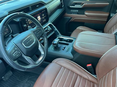 Used 2024 GMC Sierra 1500 Denali Ultimate AWD/4WD image 10