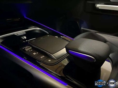 Used 2023 Mercedes-Benz EQB 300 4MATIC w/ Pinnacle Package image 62