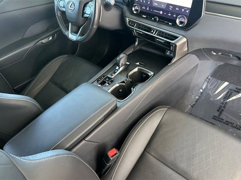Used 2024 Lexus RX 350 image 19