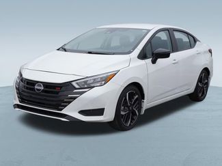 Used 2025 Nissan Versa SR w/ Trunk Package video 3