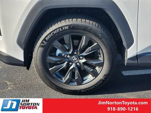 Used 2026 Toyota RAV4 XLE Premium FWD image 12
