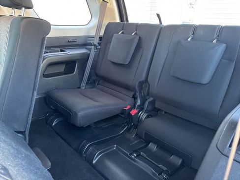 Used 2019 Toyota 4Runner SR5 w/ Phone Cable & Charge Package image 14