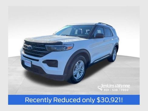 Certified 2023 Ford Explorer XLT image 1