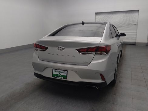 Used 2018 Hyundai Sonata Limited w/ Ultimate Package 07 FWD image 7