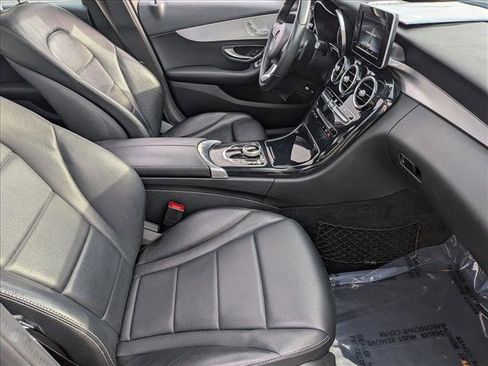 Used 2018 Mercedes-Benz C 350e Sedan image 20