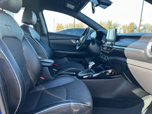 Used 2021 Kia Forte GT-Line image 21