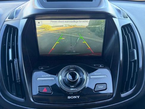 Used 2018 Ford Escape Titanium image 34