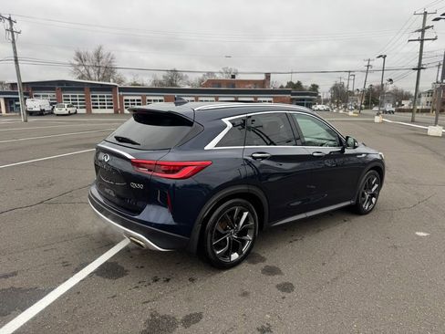 Used 2019 INFINITI QX50 Essential w/ Sensory Package AWD/4WD image 5