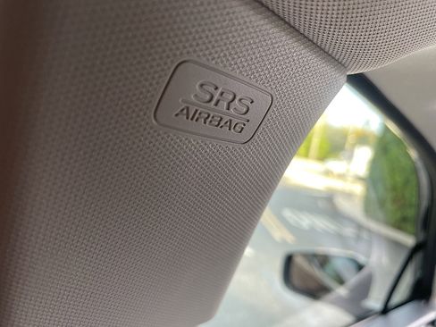 Used 2024 Subaru Outback Premium image 63