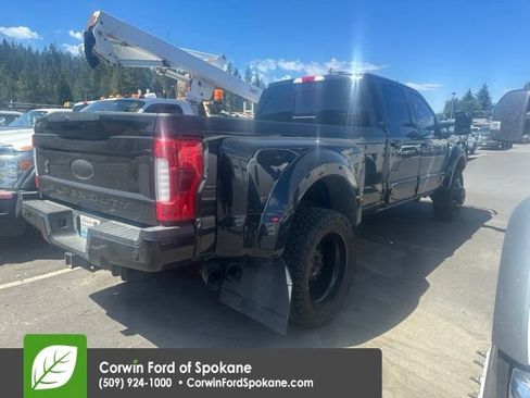 Used 2019 Ford F450 Lariat w/ Lariat Ultimate Package AWD/4WD image 3